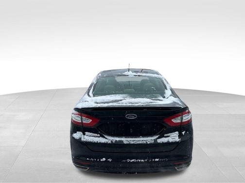 2016 Ford Fusion Titanium