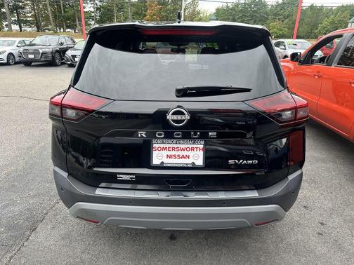 2022 Nissan Rogue SV