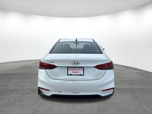 2020 Hyundai Accent SE