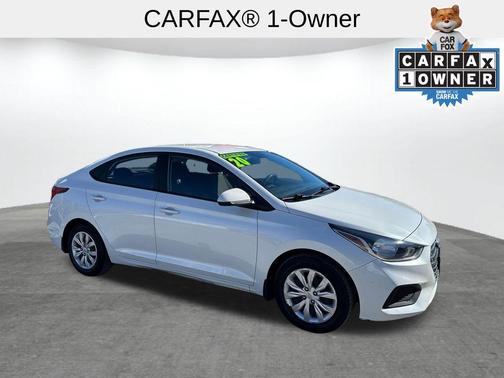 2020 Hyundai Accent SE