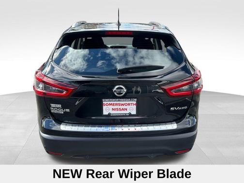 2022 Nissan Rogue Sport SV