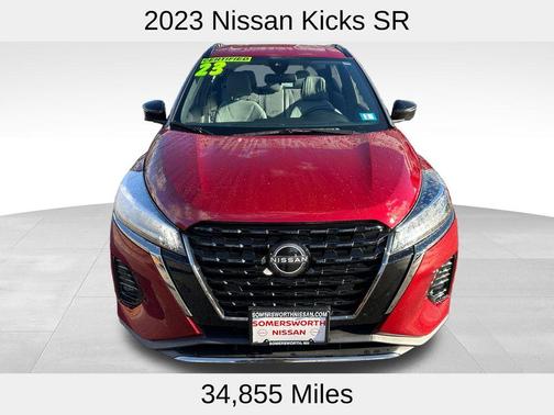 2023 Nissan Kicks SR