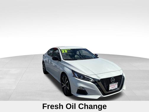 2022 Nissan Altima 2.5 SR