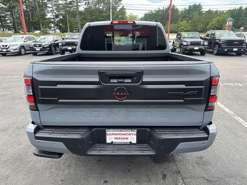 2025 Nissan Frontier PRO-4X