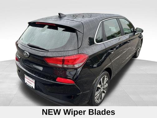 2019 Hyundai Elantra GT Base