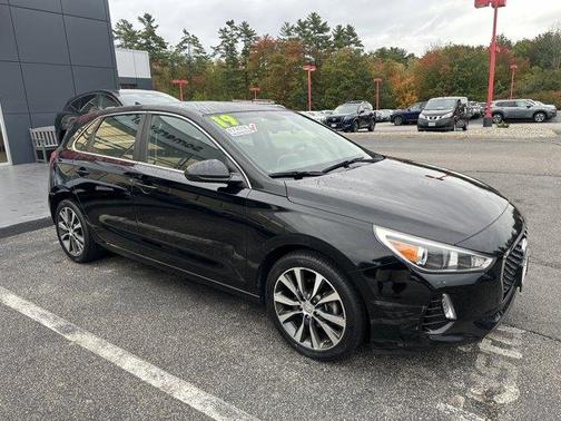 2019 Hyundai Elantra GT Base