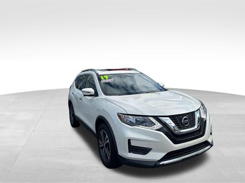 2019 Nissan Rogue SV