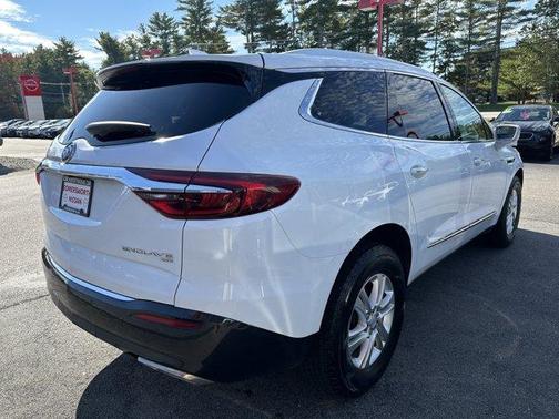 2019 Buick Enclave Essence