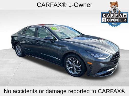 2022 Hyundai SONATA SEL