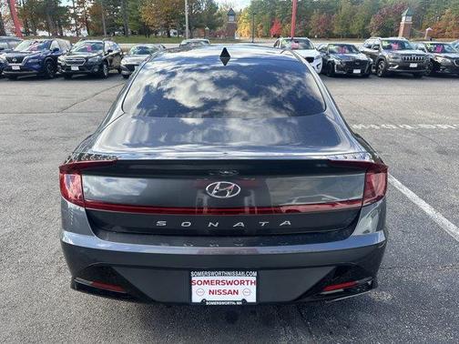 2022 Hyundai SONATA SEL