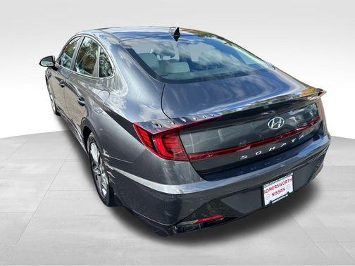 2022 Hyundai SONATA SEL