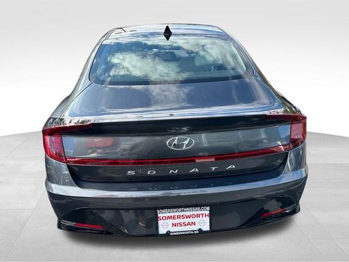 2022 Hyundai SONATA SEL