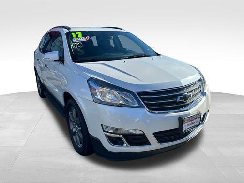 2017 Chevrolet Traverse 2LT