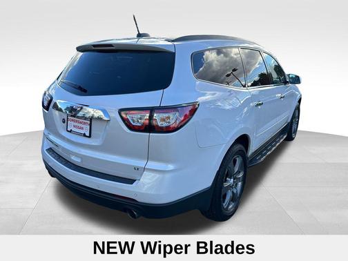 2017 Chevrolet Traverse 2LT