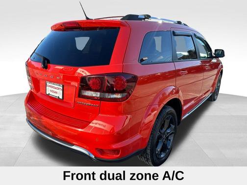 2018 Dodge Journey Crossroad