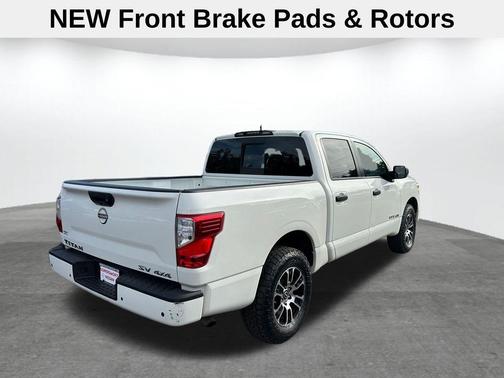 Glacier White 2023 Nissan Titan SV