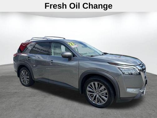 Gun Metallic 2022 Nissan Pathfinder SL