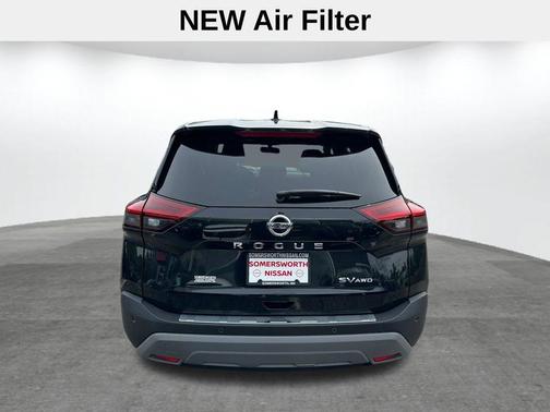 Black 2021 Nissan Rogue SV