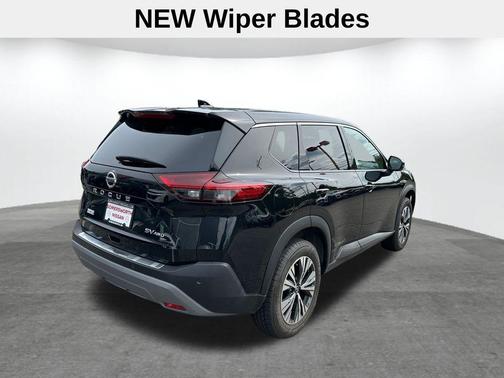 Black 2021 Nissan Rogue SV