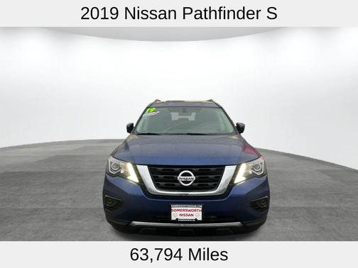 2019 Nissan Pathfinder S
