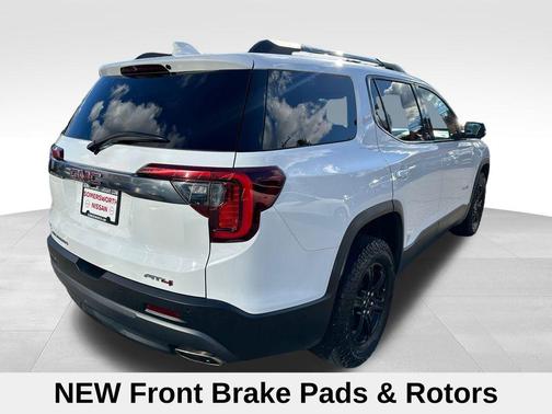 2021 GMC Acadia AT4