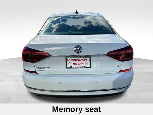 2018 Volkswagen Passat 2.0T SEL Premium