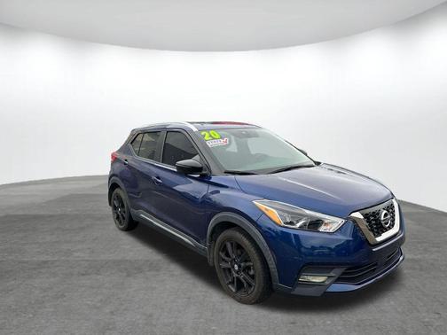 2020 Nissan Kicks SR