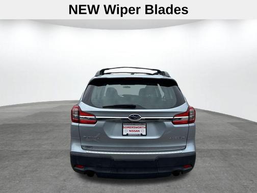 Ice Silver Metallic 2019 Subaru Ascent Base 8-Passenger