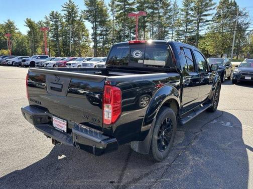 2021 Nissan Frontier SV