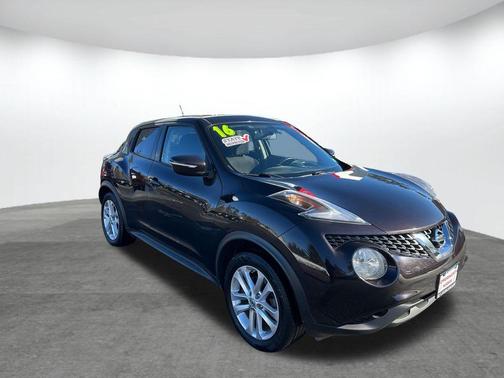 2016 Nissan Juke SV