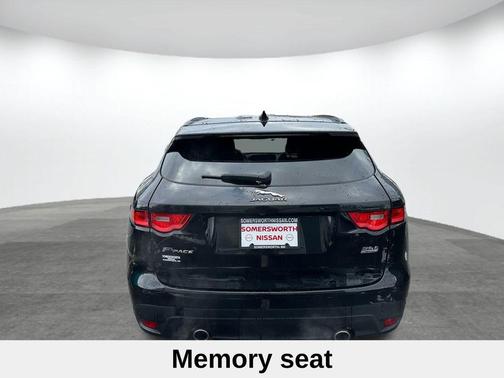 2017 Jaguar F-PACE 35t R-Sport