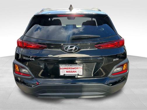 2020 Hyundai KONA SEL Plus