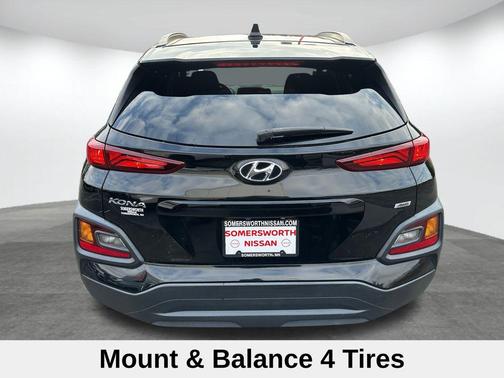 2020 Hyundai KONA SEL Plus