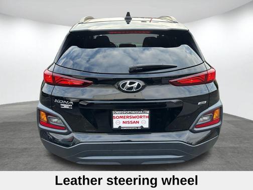 2020 Hyundai KONA SEL Plus