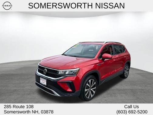 Kings Red 2022 Volkswagen Taos 1.5T SE