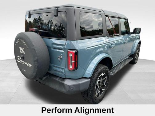 2022 Ford Bronco Outer Banks