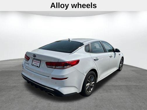 Snow White Pearl 2020 Kia Optima LX