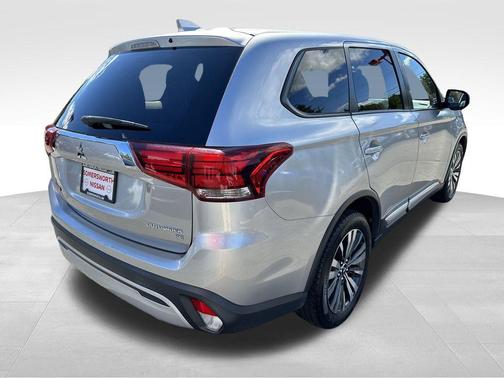 2019 Mitsubishi Outlander 