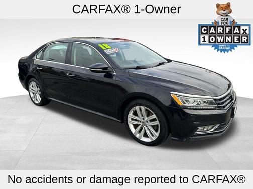 2018 Volkswagen Passat 2.0T SE w/ Technology