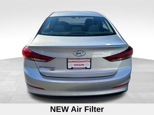 2018 Hyundai ELANTRA SE