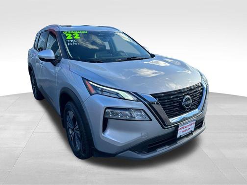 2022 Nissan Rogue SV
