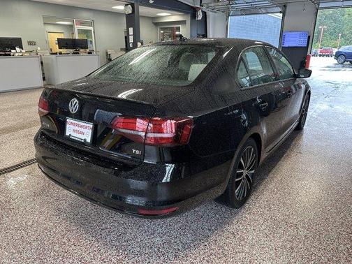 2017 Volkswagen Jetta 1.8T Sport