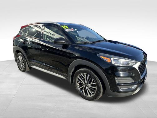 2019 Hyundai TUCSON SEL