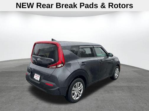 Gravity Gray 2021 Kia Soul LX