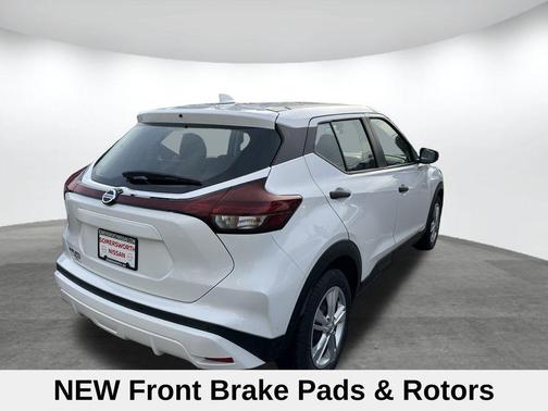 2021 Nissan Kicks S