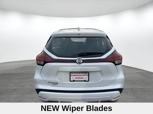 2021 Nissan Kicks S