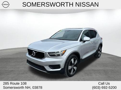 2019 Volvo XC40 T5 Momentum