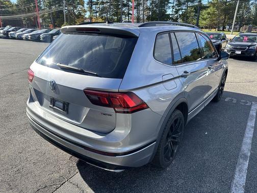2020 Volkswagen Tiguan 2.0T SE R-Line Black