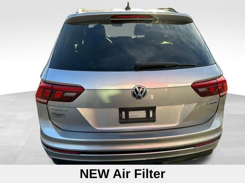 2020 Volkswagen Tiguan 2.0T SE R-Line Black