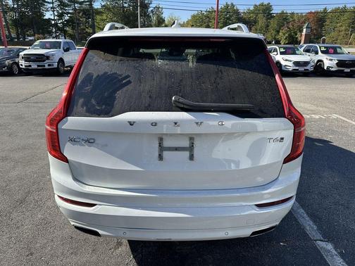 2019 Volvo XC90 T6 Momentum